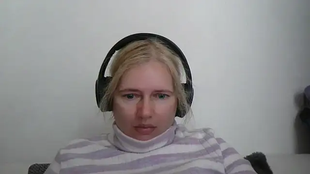 vaneza02 online show from April 19, 4:18 pm