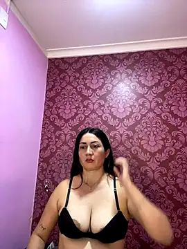 juliana diaz online show from December 1, 11:58 am