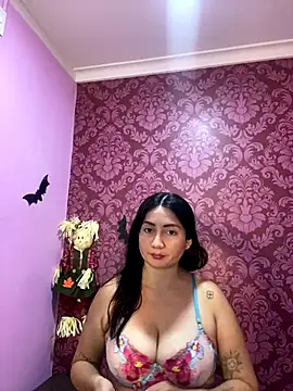 juliana diaz online show from November 1, 12:09 pm