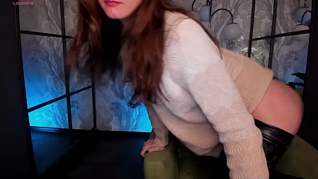 MirandaGlow online show from March 21, 5:56 am