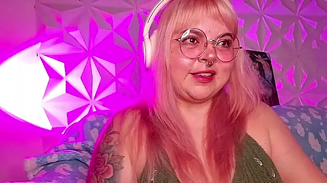 Satyn doll online show from April 18, 12:24 am