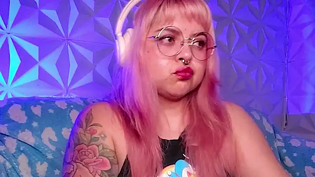 Satyn doll online show from April 13, 2:02 am