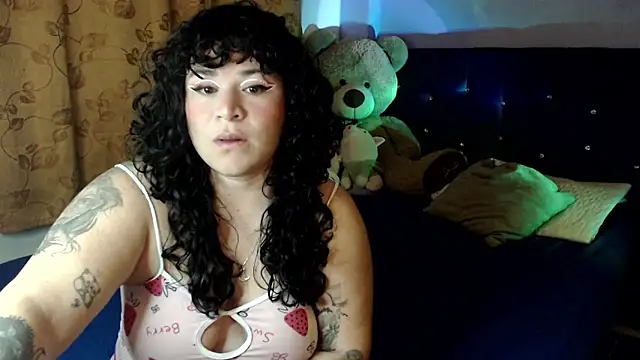 ANGELIQUE KLANE online show from October 22, 3:39 pm