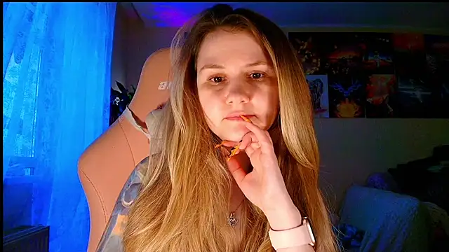 GoodWitch  online show from April 12, 7:55 am