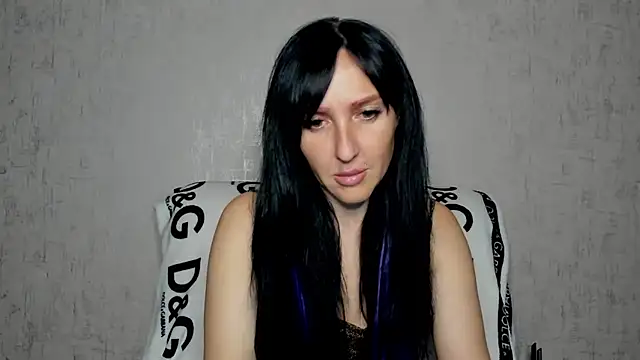 MissGulia online show from September 27, 9:22 pm