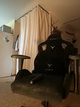 Snapshot of Remiliya chatting on September 18, 12:15 pm Remiliya online show from September 18, 12:15 pm