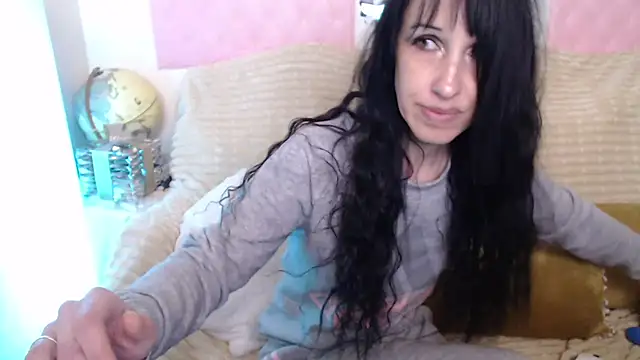 -carla- online show from May 16, 7:00 am