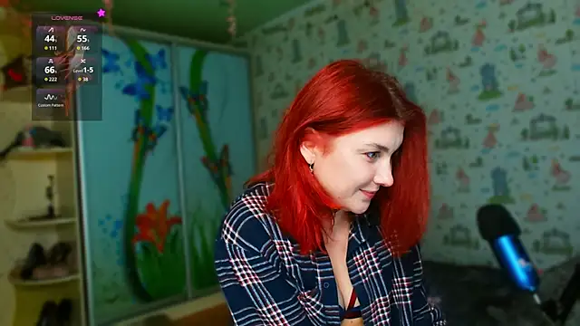 SmokyRose online show from November 22, 1:25 pm