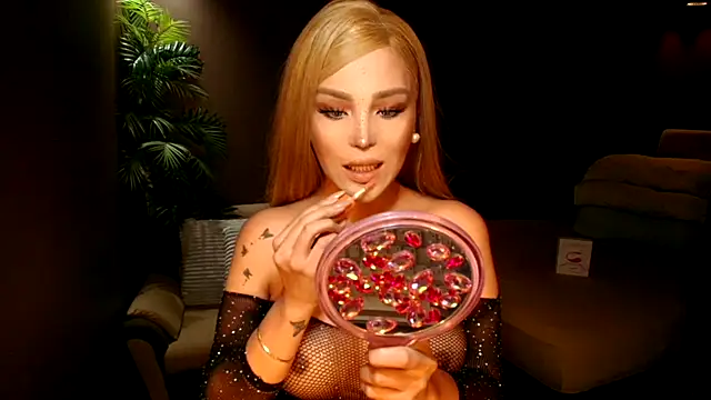 PrettyWomanxxx online show from January 10, 5:50 pm