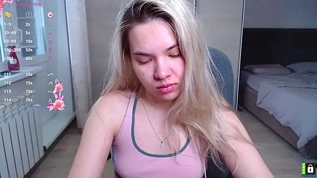 Lana  Nova online show from November 7, 6:52 am