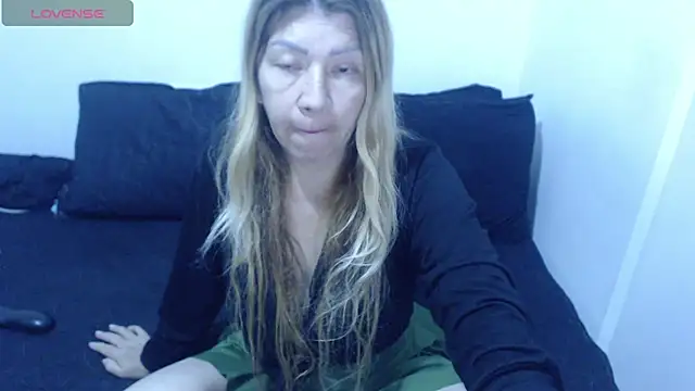 Dulce-Bella online show from December 5, 8:54 pm