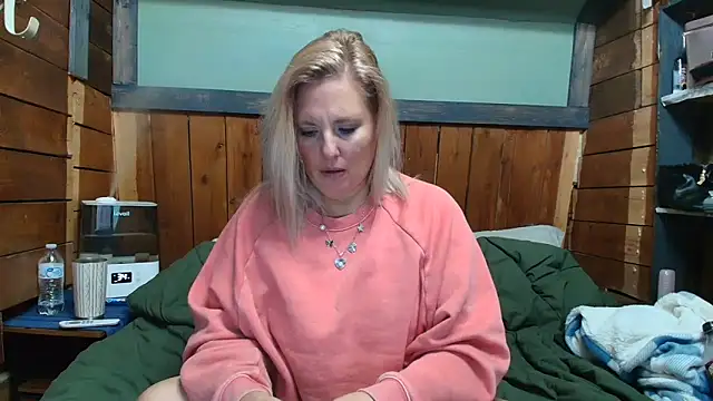 lisaxlovexxx online show from February 8, 2:37 am