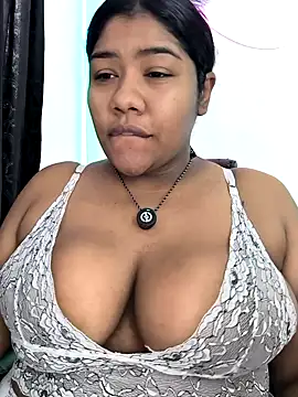 paola091 online show from January 6, 12:31 pm