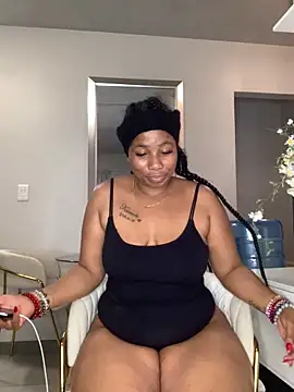 CurvyDesire1 online show from December 15, 4:23 pm