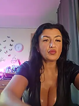 Hotangel75 online show from November 13, 9:30 am