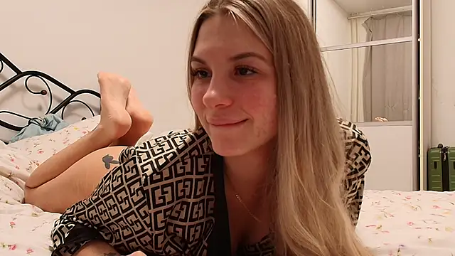 Eziliz online show from November 9, 10:16 pm