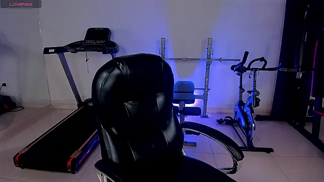 MorganHicks online show from March 29, 5:45 pm