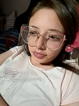 linda-schmidt online show from November 10, 4:51 am