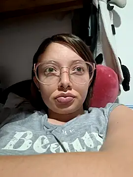 linda-schmidt online show from February 4, 1:30 am