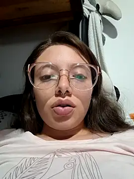 linda-schmidt online show from September 20, 11:25 pm