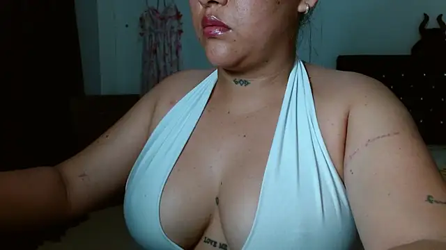 venuz mendoza20 online show from May 29, 1:42 pm