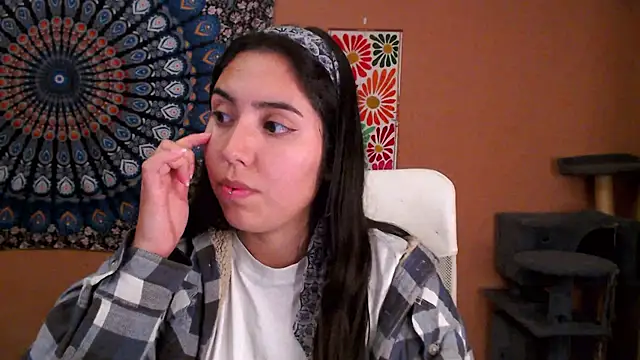 IntimateTales online show from November 17, 9:37 pm