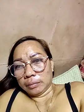 asianwet4u online show from September 10, 9:48 pm