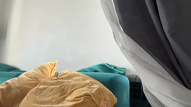 Iris cherry online show from March 22, 12:44 pm