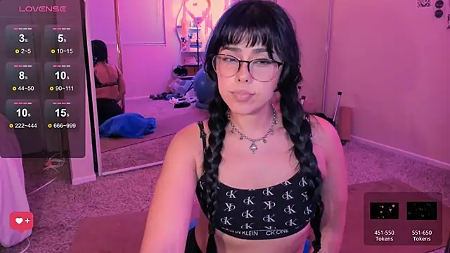 Evie-Luna online show from November 13, 2:43 am