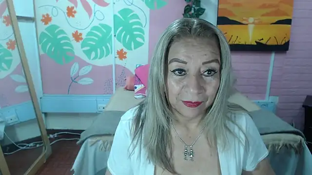 ZAMANTHA online show from November 8, 4:01 pm