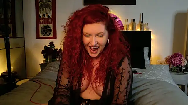 SultrySavannah online show from February 27, 9:03 pm