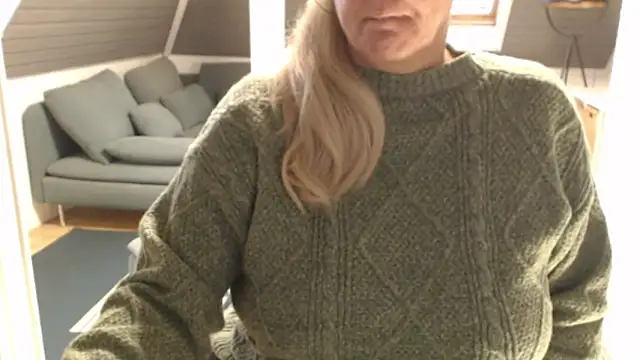 KimMitchelli online show from January 11, 1:38 pm