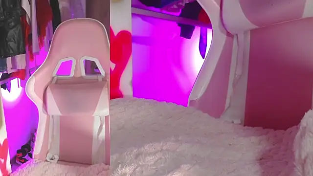 KataFerreira777 online show from November 30, 12:26 am