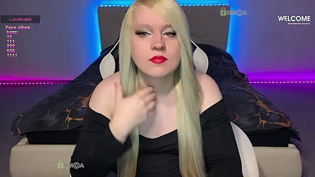 camsmiley online show from February 21, 9:21 am