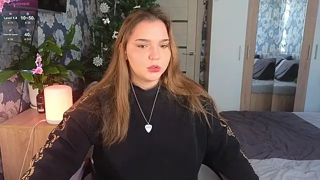  momiji  online show from January 17, 12:12 pm