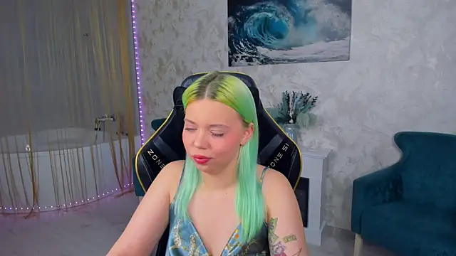 EnergyBunny 1 online show from October 5, 7:41 pm