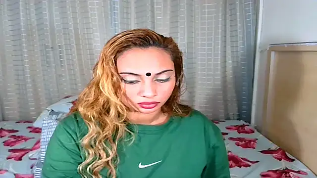 sexyindianchic online show from September 12, 5:09 pm