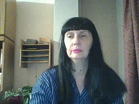 MelanyBanks online show from November 2, 6:22 pm