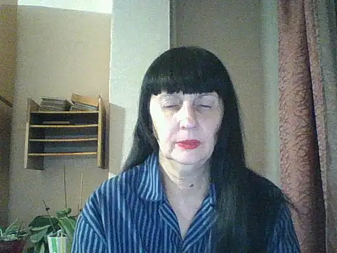 MelanyBanks online show from December 18, 7:40 pm