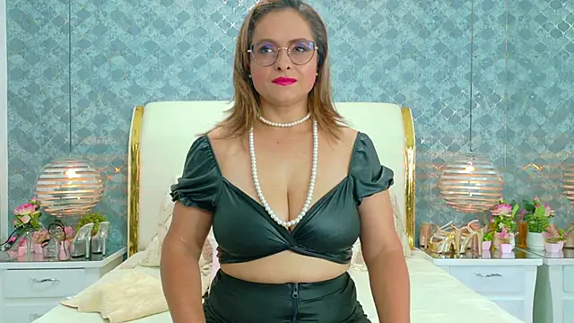 MarilynVega1 online show from October 24, 8:16 pm