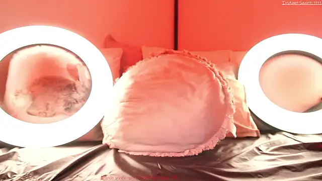 KirstenDanston online show from February 16, 3:06 am