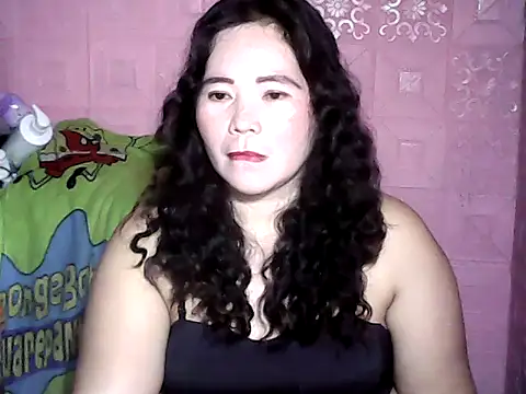 hotpusie 4u online show from November 13, 5:56 pm