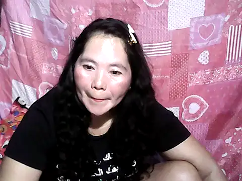 hotpusie 4u online show from March 27, 1:23 pm