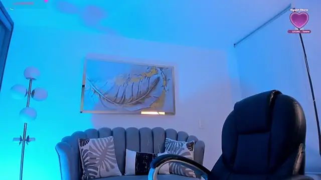 ZoePresleyX online show from December 23, 12:03 am