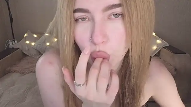 ViolettaLopez online show from November 25, 11:12 am