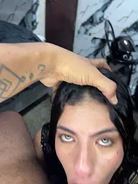 roman and jessie online show from March 31, 6:46 am