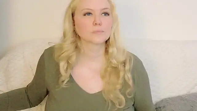 Sarah4you online show from February 9, 5:15 pm