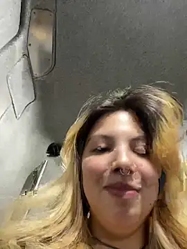 Snapshot of NativeNymph chatting on September 20, 11:52 am NativeNymph online show from September 20, 11:52 am