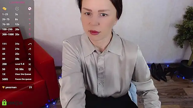 VickyGolden online show from December 18, 5:23 am