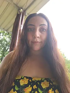VickyHoult online show from May 25, 9:25 pm